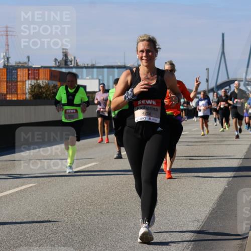 03.10.2025 - Köhlbrandbrückenlauf Strokosch-Dieckow http://msf.ph/oto/9163695 03.10.2025 13:03:59 Position 3 4706 meine-sportfotos.de