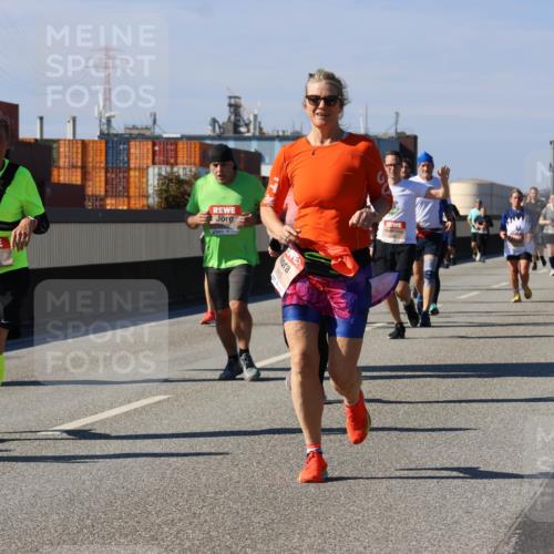 03.10.2025 - Köhlbrandbrückenlauf Strokosch-Dieckow http://msf.ph/oto/9163702 03.10.2025 13:04:01 Position 3 6733 meine-sportfotos.de