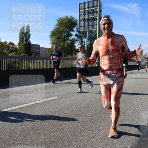 03.10.2025 - Köhlbrandbrückenlauf Strokosch-Dieckow http://msf.ph/oto/9163752 03.10.2025 13:04:18 Position 3 6188 meine-sportfotos.de