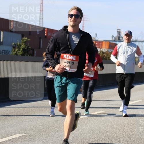 03.10.2025 - Köhlbrandbrückenlauf Strokosch-Dieckow http://msf.ph/oto/9163760 03.10.2025 13:04:21 Position 3 4286, 6576 meine-sportfotos.de