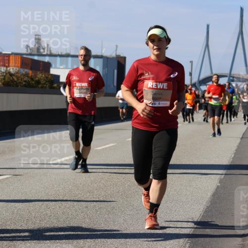 03.10.2025 - Köhlbrandbrückenlauf Strokosch-Dieckow http://msf.ph/oto/9163766 03.10.2025 13:04:23 Position 3 6807 meine-sportfotos.de