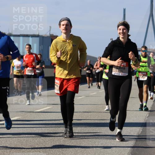 03.10.2025 - Köhlbrandbrückenlauf Strokosch-Dieckow http://msf.ph/oto/9163779 03.10.2025 13:04:37 Position 3 5125 meine-sportfotos.de