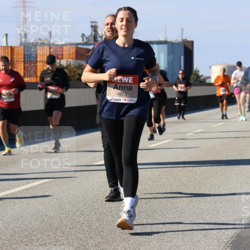 03.10.2025 - Köhlbrandbrückenlauf Strokosch-Dieckow http://msf.ph/oto/9163823 03.10.2025 13:04:47 Position 3 4673 meine-sportfotos.de