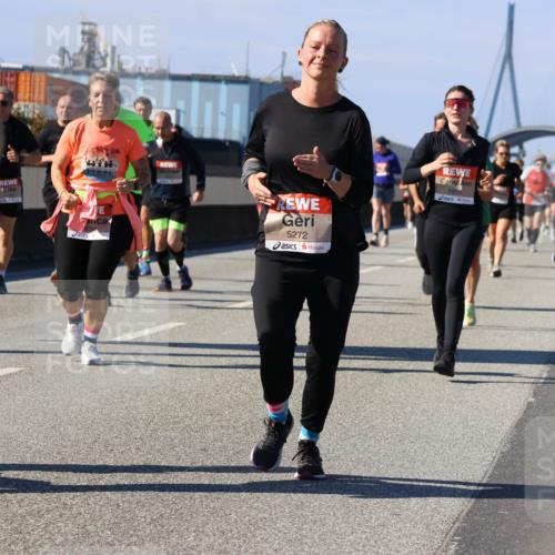 03.10.2025 - Köhlbrandbrückenlauf Strokosch-Dieckow http://msf.ph/oto/9163871 03.10.2025 13:05:07 Position 3 5272, 5855 meine-sportfotos.de