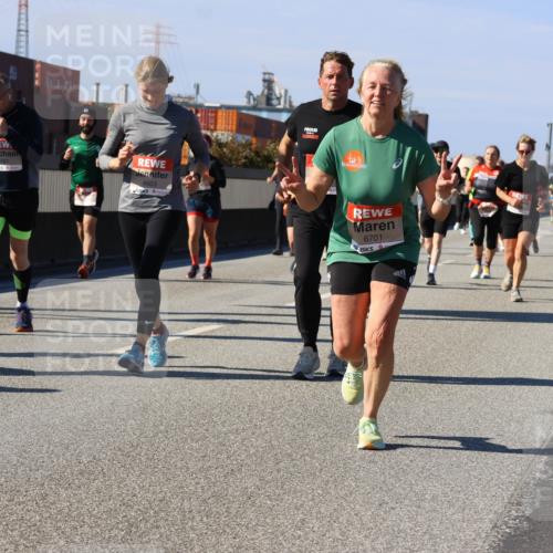03.10.2025 - Köhlbrandbrückenlauf Strokosch-Dieckow http://msf.ph/oto/9163896 03.10.2025 13:05:13 Position 3 4587, 4603, 6701 meine-sportfotos.de