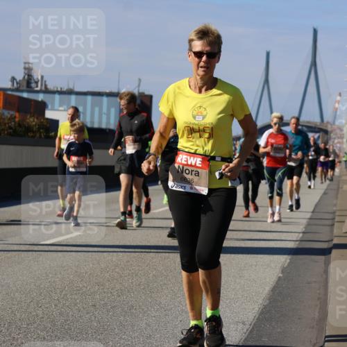 03.10.2025 - Köhlbrandbrückenlauf Strokosch-Dieckow http://msf.ph/oto/9163930 03.10.2025 13:05:31 Position 3 6636 meine-sportfotos.de