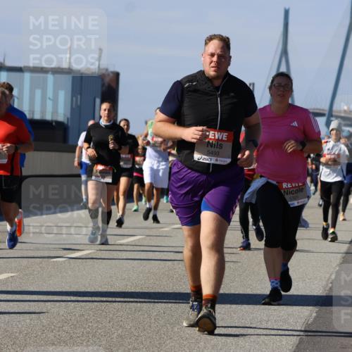 03.10.2025 - Köhlbrandbrückenlauf Strokosch-Dieckow http://msf.ph/oto/9163982 03.10.2025 13:05:57 Position 3 11, 0169, 6168, 5493, 5321 meine-sportfotos.de