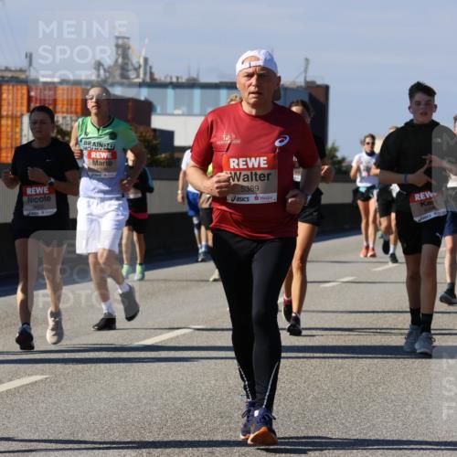 03.10.2025 - Köhlbrandbrückenlauf Strokosch-Dieckow http://msf.ph/oto/9164002 03.10.2025 13:06:04 Position 3 719, 6652, 247, 5389, 5056, 4945 meine-sportfotos.de