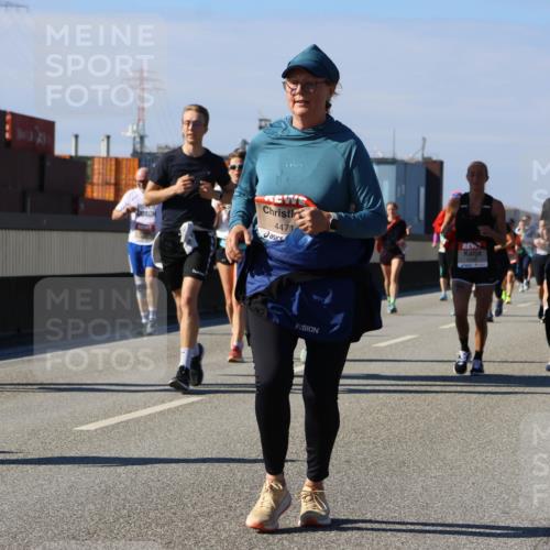 03.10.2025 - Köhlbrandbrückenlauf Strokosch-Dieckow http://msf.ph/oto/9164036 03.10.2025 13:06:12 Position 3 4471 meine-sportfotos.de