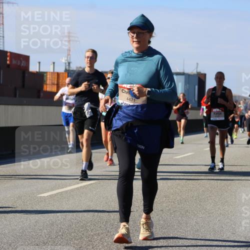 03.10.2025 - Köhlbrandbrückenlauf Strokosch-Dieckow http://msf.ph/oto/9164038 03.10.2025 13:06:13 Position 3 4471 meine-sportfotos.de