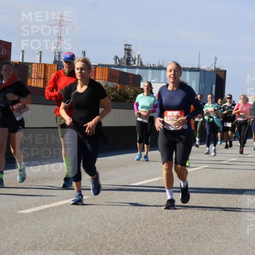 03.10.2025 - Köhlbrandbrückenlauf Strokosch-Dieckow http://msf.ph/oto/9164057 03.10.2025 13:06:20 Position 3  meine-sportfotos.de