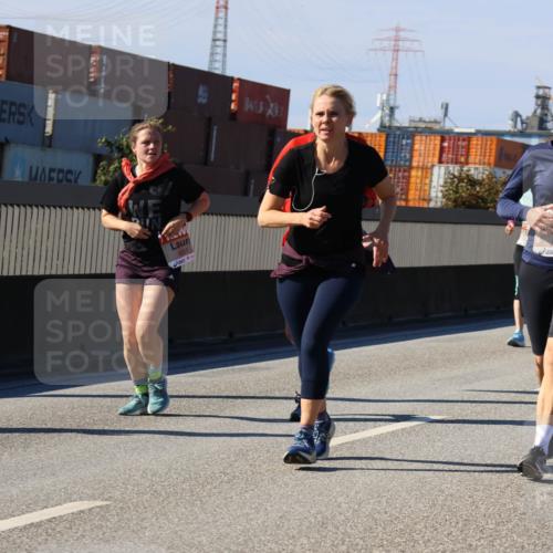 03.10.2025 - Köhlbrandbrückenlauf Strokosch-Dieckow http://msf.ph/oto/9164067 03.10.2025 13:06:20 Position 3  meine-sportfotos.de
