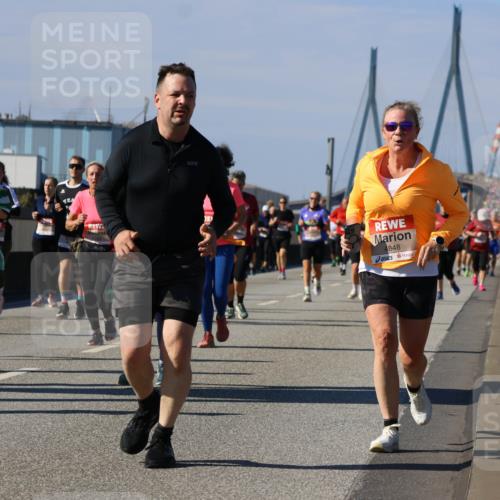 03.10.2025 - Köhlbrandbrückenlauf Strokosch-Dieckow http://msf.ph/oto/9164072 03.10.2025 13:06:24 Position 3 4848 meine-sportfotos.de