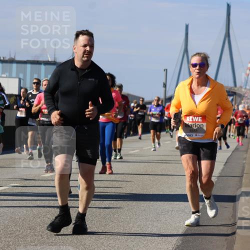 03.10.2025 - Köhlbrandbrückenlauf Strokosch-Dieckow http://msf.ph/oto/9164074 03.10.2025 13:06:24 Position 3 4848 meine-sportfotos.de