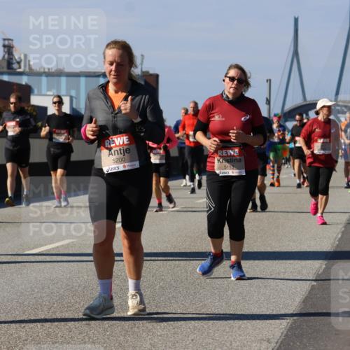 03.10.2025 - Köhlbrandbrückenlauf Strokosch-Dieckow http://msf.ph/oto/9164085 03.10.2025 13:06:37 Position 3 5200, 5113 meine-sportfotos.de