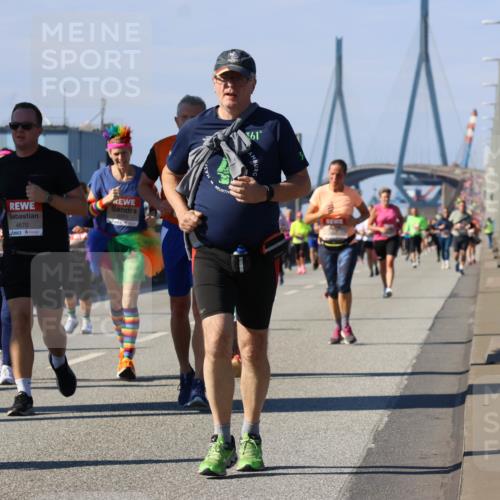 03.10.2025 - Köhlbrandbrückenlauf Strokosch-Dieckow http://msf.ph/oto/9164103 03.10.2025 13:06:49 Position 3 4670, 6312, 61 meine-sportfotos.de