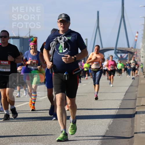 03.10.2025 - Köhlbrandbrückenlauf Strokosch-Dieckow http://msf.ph/oto/9164108 03.10.2025 13:06:49 Position 3 4670, 61 meine-sportfotos.de