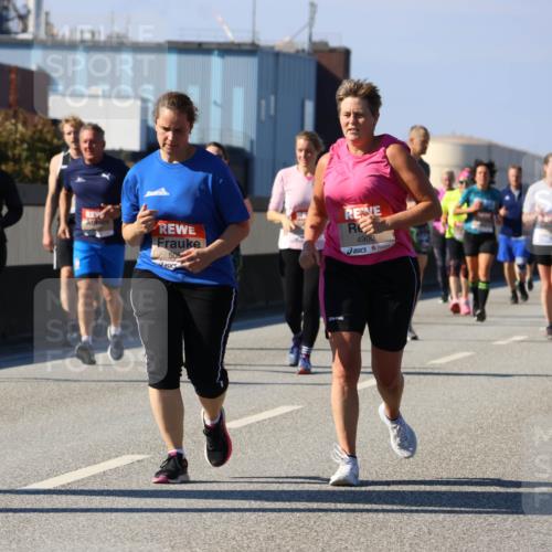 03.10.2025 - Köhlbrandbrückenlauf Strokosch-Dieckow http://msf.ph/oto/9164142 03.10.2025 13:07:00 Position 3 505, 4900 meine-sportfotos.de