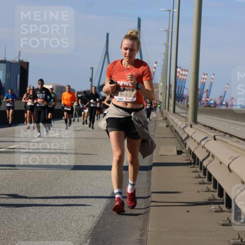 03.10.2025 - Köhlbrandbrückenlauf Strokosch-Dieckow http://msf.ph/oto/9164228 03.10.2025 13:07:30 Position 3 5582, 5141 meine-sportfotos.de