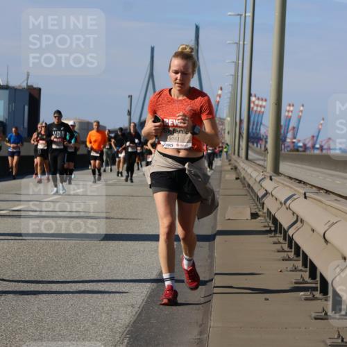03.10.2025 - Köhlbrandbrückenlauf Strokosch-Dieckow http://msf.ph/oto/9164230 03.10.2025 13:07:30 Position 3 5582, 5141 meine-sportfotos.de