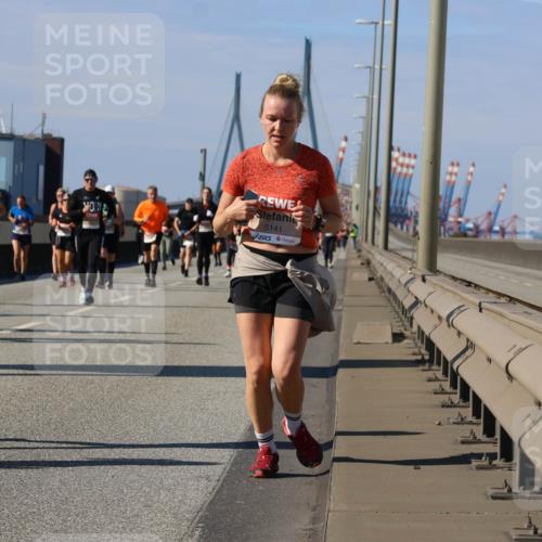 03.10.2025 - Köhlbrandbrückenlauf Strokosch-Dieckow http://msf.ph/oto/9164235 03.10.2025 13:07:31 Position 3 5582, 5141 meine-sportfotos.de