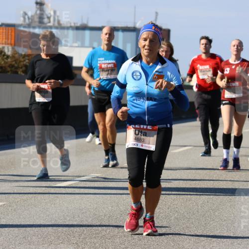 03.10.2025 - Köhlbrandbrückenlauf Strokosch-Dieckow http://msf.ph/oto/9164331 03.10.2025 13:08:12 Position 3 6692, 4883 meine-sportfotos.de