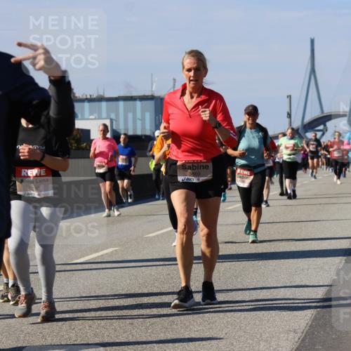 03.10.2025 - Köhlbrandbrückenlauf Strokosch-Dieckow http://msf.ph/oto/9164378 03.10.2025 13:08:36 Position 3 5985, 5320, 5659, 5000 meine-sportfotos.de