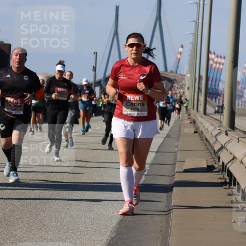 03.10.2025 - Köhlbrandbrückenlauf Strokosch-Dieckow http://msf.ph/oto/9164494 03.10.2025 13:09:13 Position 3 6439, 5038 meine-sportfotos.de