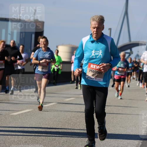 03.10.2025 - Köhlbrandbrückenlauf Strokosch-Dieckow http://msf.ph/oto/9164562 03.10.2025 13:09:39 Position 3 6537 meine-sportfotos.de