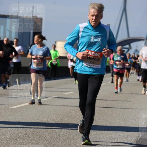 03.10.2025 - Köhlbrandbrückenlauf Strokosch-Dieckow http://msf.ph/oto/9164571 03.10.2025 13:09:39 Position 3 6537 meine-sportfotos.de