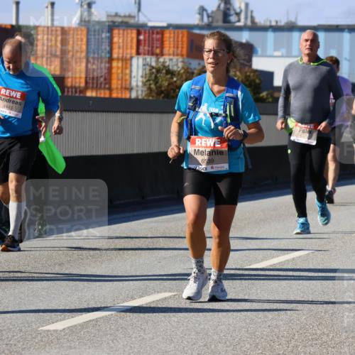 03.10.2025 - Köhlbrandbrückenlauf Strokosch-Dieckow http://msf.ph/oto/9164609 03.10.2025 13:10:01 Position 3 4443, 6539 meine-sportfotos.de