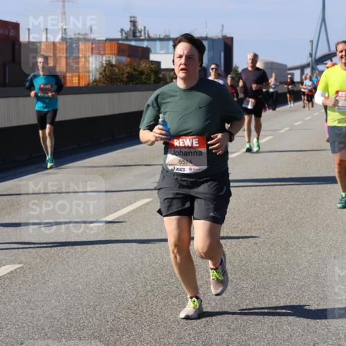 03.10.2025 - Köhlbrandbrückenlauf Strokosch-Dieckow http://msf.ph/oto/9164700 03.10.2025 13:10:52 Position 3 5030, 5574, 6147 meine-sportfotos.de