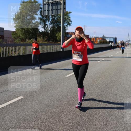 03.10.2025 - Köhlbrandbrückenlauf Strokosch-Dieckow http://msf.ph/oto/9164722 03.10.2025 13:11:03 Position 3 5157 meine-sportfotos.de