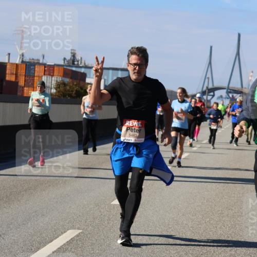 03.10.2025 - Köhlbrandbrückenlauf Strokosch-Dieckow http://msf.ph/oto/9164748 03.10.2025 13:11:10 Position 3 5463, 6351 meine-sportfotos.de