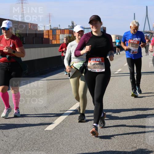 03.10.2025 - Köhlbrandbrückenlauf Strokosch-Dieckow http://msf.ph/oto/9164811 03.10.2025 13:11:22 Position 3 5017, 5077 meine-sportfotos.de