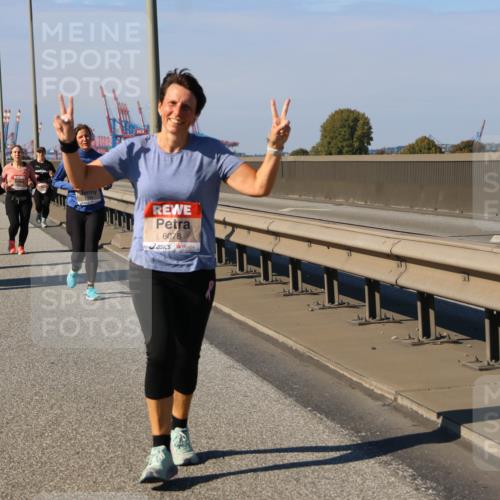03.10.2025 - Köhlbrandbrückenlauf Strokosch-Dieckow http://msf.ph/oto/9164837 03.10.2025 13:11:30 Position 3 6078 meine-sportfotos.de