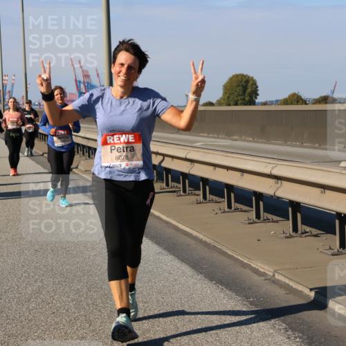 03.10.2025 - Köhlbrandbrückenlauf Strokosch-Dieckow http://msf.ph/oto/9164839 03.10.2025 13:11:30 Position 3 6078 meine-sportfotos.de