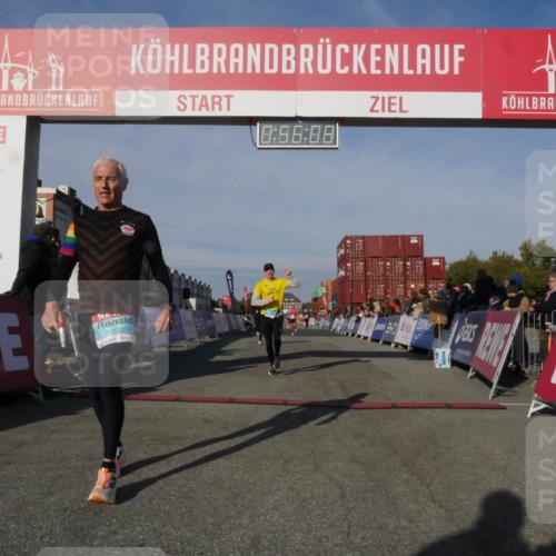 03.10.2025 - Köhlbrandbrückenlauf Matties Gatica Varas http://msf.ph/oto/9164910 03.10.2025 09:56:09 Ziel 1095, 1230, 3223, 3249, 3332, 3593, 3834 meine-sportfotos.de