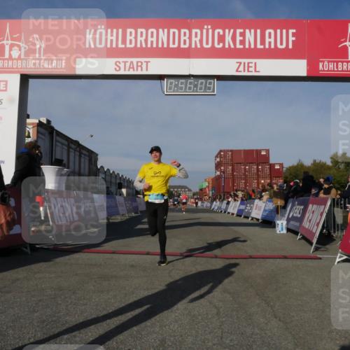 03.10.2025 - Köhlbrandbrückenlauf Matties Gatica Varas http://msf.ph/oto/9164913 03.10.2025 09:56:10 Ziel 1095, 1230, 3183, 3223, 3249, 3332, 3337, 3593, 3834 meine-sportfotos.de