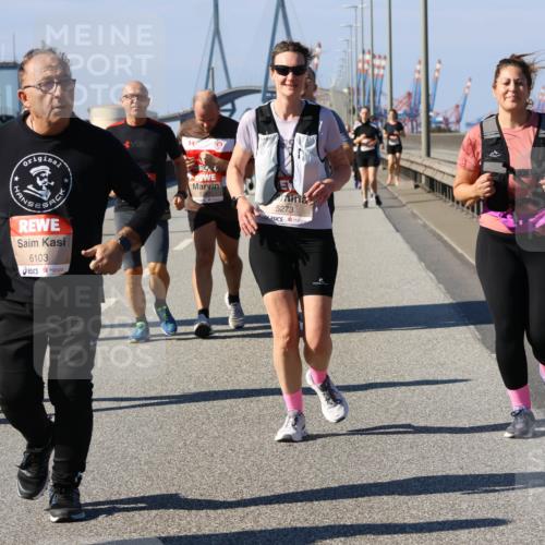 03.10.2025 - Köhlbrandbrückenlauf Strokosch-Dieckow http://msf.ph/oto/9164914 03.10.2025 13:11:56 Position 3 6103, 5273 meine-sportfotos.de