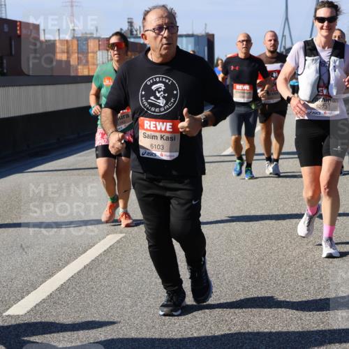 03.10.2025 - Köhlbrandbrückenlauf Strokosch-Dieckow http://msf.ph/oto/9164921 03.10.2025 13:11:57 Position 3 142, 6103, 5273 meine-sportfotos.de