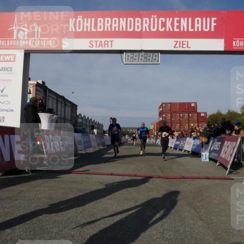 03.10.2025 - Köhlbrandbrückenlauf Matties Gatica Varas http://msf.ph/oto/9164941 03.10.2025 09:56:18 Ziel 1069, 1230, 3183, 3337, 3593, 3834 meine-sportfotos.de