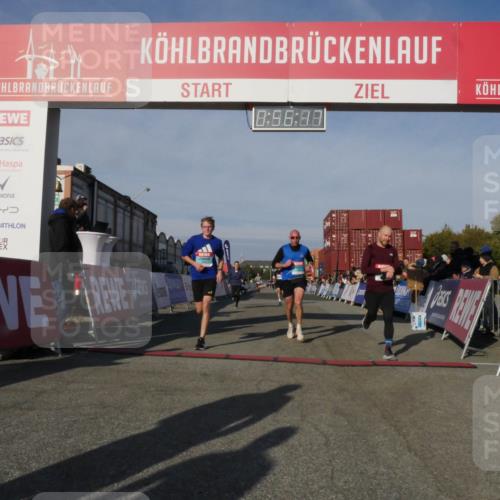 03.10.2025 - Köhlbrandbrückenlauf Matties Gatica Varas http://msf.ph/oto/9164944 03.10.2025 09:56:19 Ziel 1069, 1230, 3183, 3337, 3593, 3834 meine-sportfotos.de