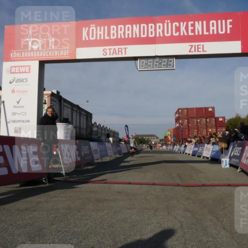 03.10.2025 - Köhlbrandbrückenlauf Matties Gatica Varas http://msf.ph/oto/9164969 03.10.2025 09:56:25 Ziel 1069, 1421, 3354 meine-sportfotos.de