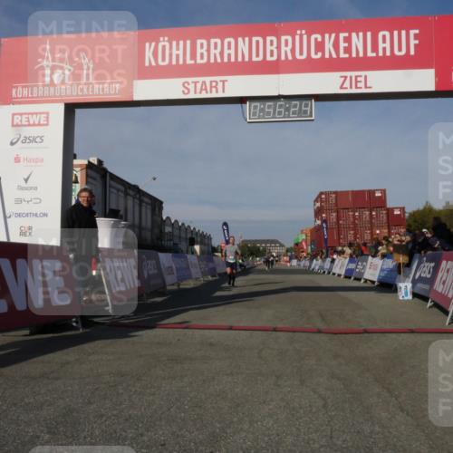 03.10.2025 - Köhlbrandbrückenlauf Matties Gatica Varas http://msf.ph/oto/9164972 03.10.2025 09:56:26 Ziel 1069, 1421, 3354 meine-sportfotos.de