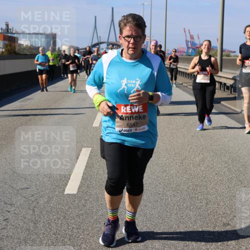 03.10.2025 - Köhlbrandbrückenlauf Strokosch-Dieckow http://msf.ph/oto/9164989 03.10.2025 13:12:15 Position 3 6547 meine-sportfotos.de