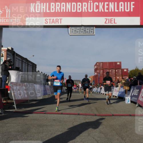 03.10.2025 - Köhlbrandbrückenlauf Matties Gatica Varas http://msf.ph/oto/9165051 03.10.2025 09:56:48 Ziel 1023, 1050, 1065, 1150, 1261, 1703, 3491, 3531, 3763 meine-sportfotos.de