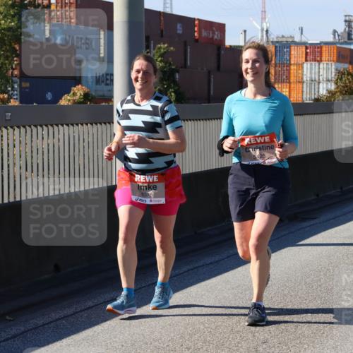 03.10.2025 - Köhlbrandbrückenlauf Strokosch-Dieckow http://msf.ph/oto/9165069 03.10.2025 13:12:45 Position 3 6376, 5425 meine-sportfotos.de