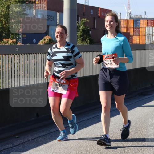 03.10.2025 - Köhlbrandbrückenlauf Strokosch-Dieckow http://msf.ph/oto/9165078 03.10.2025 13:12:46 Position 3 6376 meine-sportfotos.de