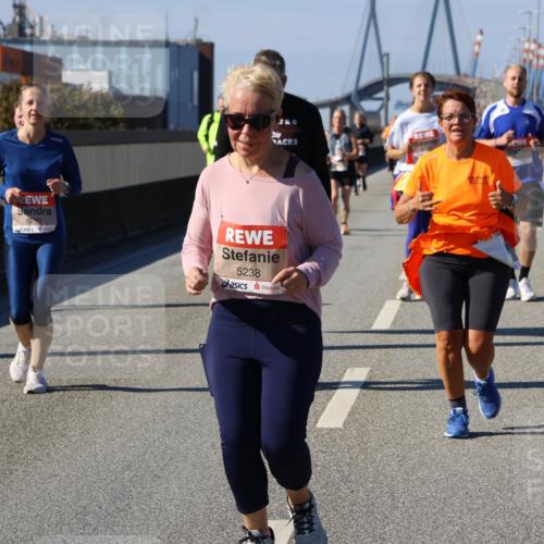 03.10.2025 - Köhlbrandbrückenlauf Strokosch-Dieckow http://msf.ph/oto/9165079 03.10.2025 13:12:48 Position 3 6290, 5238 meine-sportfotos.de